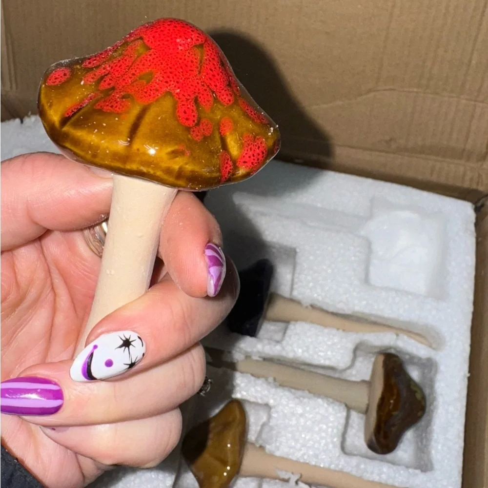 Colorful Ceramic hand made Mushrooms set of 8 well packaged; colors vary! New! - Picture 6 of 12